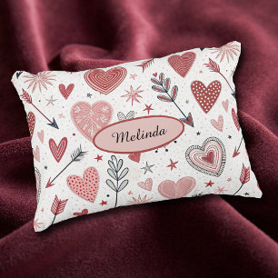 Boho Valentine Hearts och Arrows Mönster Prydnadskudde