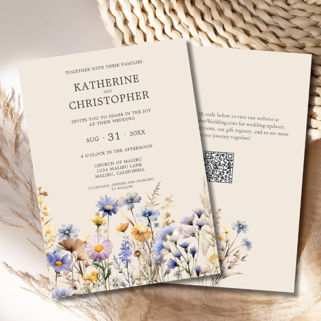 BOHO Watercolor WildblomElegant Beige Bröllop Inbjudningar (BOHO Wildflower Wedding Invitation with Purple, Blue, Yellow Wildflowers on a Beige Background.)