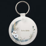 Boho White Orchid Flowers Blue Måne Elegant Party Nyckelring<br><div class="desc">Nyckelkedjan Boho White Orchid Flowers Blue Måne Elegant Party. Unik,  vacker utformning av snyggten. Lätt att vara personlig. Teckensnittet stil,  storlekt och färg kan ändras. Matchande objekt är tillgängliga.</div>