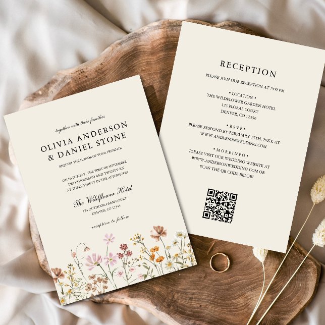 Boho WildblomBeige All in One QR Code Bröllop Inbjudningar (Skapare uppladdad)