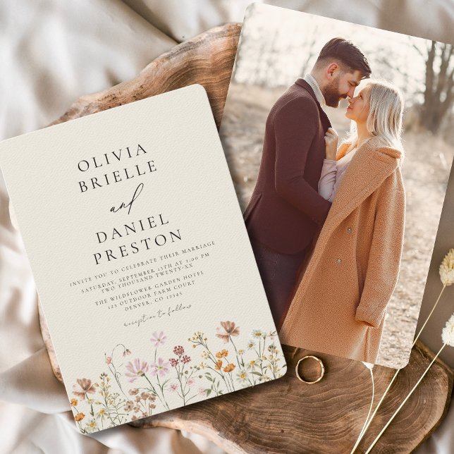Boho WildblomBeige Photo Garden Wedding Inbjudningar (Skapare uppladdad)