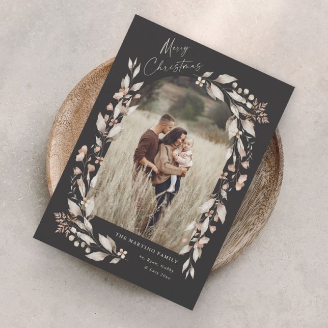 Boho Wildblomch Arch Photo jul Julkort (Boho wildflower foliage elegant arch photo christmas holiday card.)