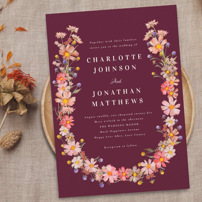 Boho Wildblomfluga Wedding Inbjudningar (Boho fall wildflower rustic floral wreath burgundy wedding qr code invitation Elegant watercolor )