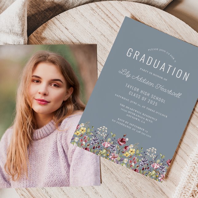 Boho Wildblomma Dusty Blue Photo Studenten Inbjudningar (Skapare uppladdad)