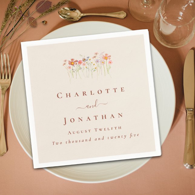 Boho Wildflower Tan Beige Terracotta Wedding Pappersservett (Boho Wildflower floral tan beige terracotta Wedding custom napkins Watercolor meadow flowers elegant)