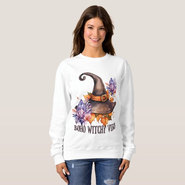 Boho Witchy Vibes Halloween  T Shirt (Hel framsida)