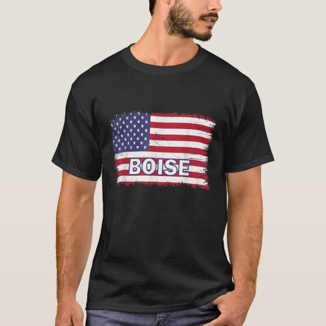 Boise US city with United States US flagga T Shirt (Framsida)