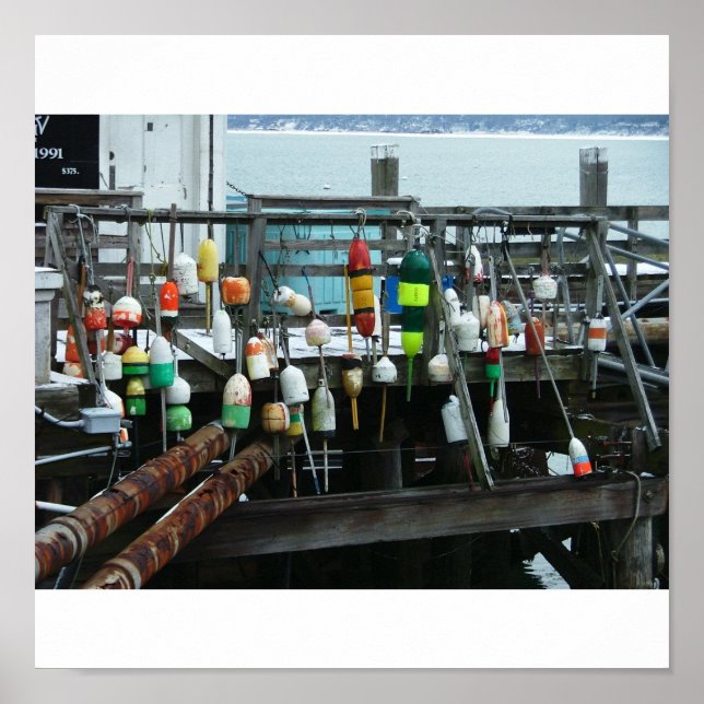 Bojar som hänger på piren Pymouth morsa. Poster (Framsidan)