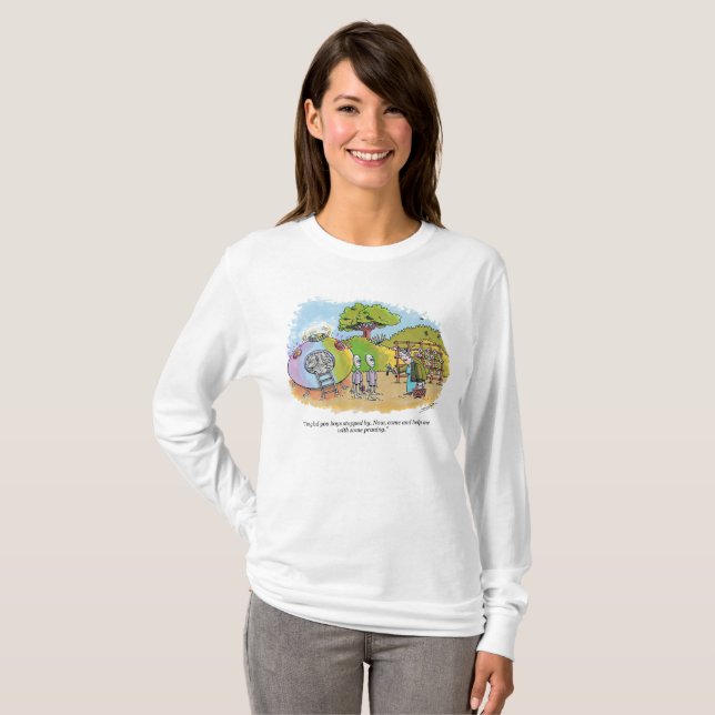 Bojor stoppade av kvinnans långärmad t shirt (Hel framsida)