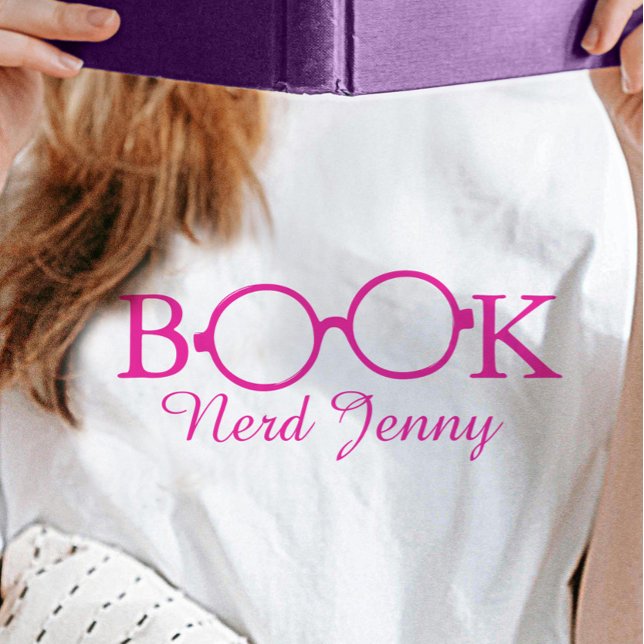 Bok nördglas, typografiskt namn t-shirt (Skapare uppladdad)