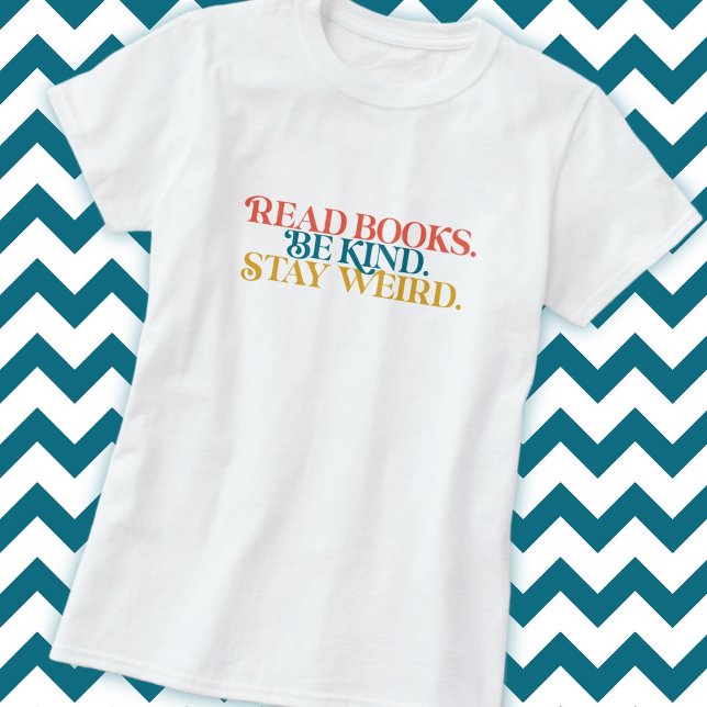 Bok och läsning Kärlek T Shirt (Skapare uppladdad)