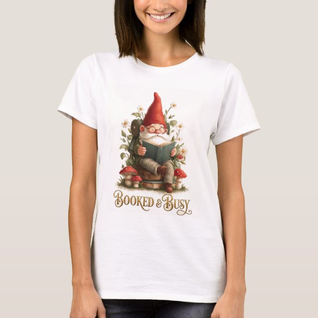 Bokad och upptagen läsgnome t shirt (Framsida)