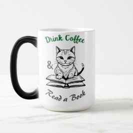 Bokälskare, drick kaffe, söt katt på biblioteket magisk mugg