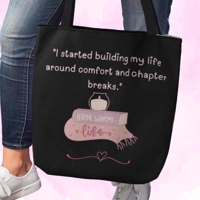 Bokälskarepresent Tygkasse ("I started building my life around comfort and chapter breaks" tote bag)