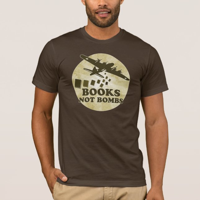 Bokar inte bombarderar t-shirt (Framsida)