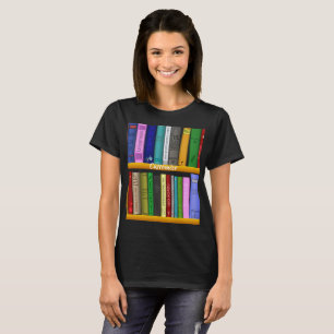 Bokar på Shelves Thunder_Cove T Shirt