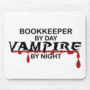 Bokhållare vid dag, vampyr vid natt musmatta