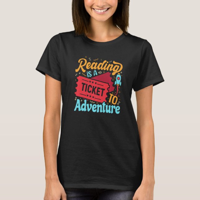 Bokläshumor Bokälskare Puns Bok Text T Shirt (Framsida)