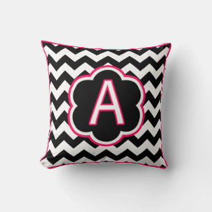 Bokstav A Svart och Vit Chevron Monogram Kudde