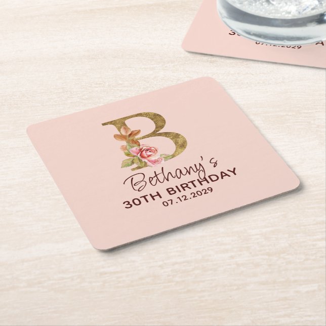 Bokstav B Guldmonogram Rosa Rosor Underlägg Papper Kvadrat (Vinklad)