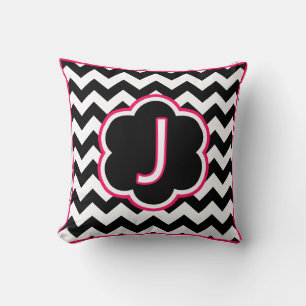 Bokstav J Svart och Vit Chevron Monogram Kudde
