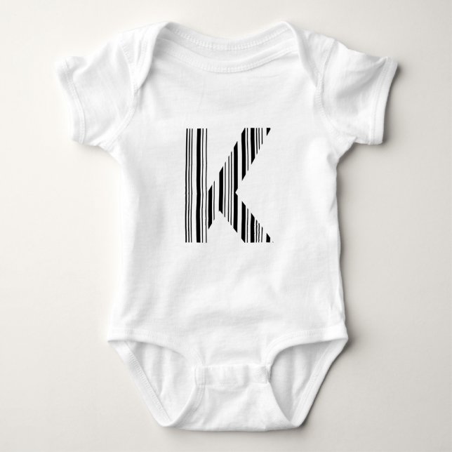 BOKSTAV K STreckkod Första Initial Streckkodsmönst Tee Shirt (Framsida)
