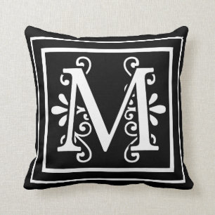Bokstav M Monogram Svart Kudde