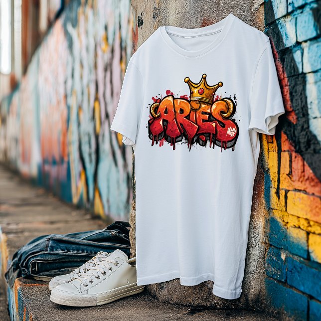 Bold Aries Zodiac Graffiti Airbrush med Krona T Shirt (Skapare uppladdad)