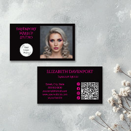 Bold Black and Hot Pink Social Icon QR Code Visitkort