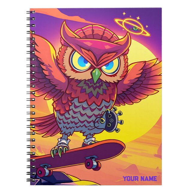 🦉 Bold Cosmic Owl – Unleash Your Main Energy Anteckningsbok (Framsidan)