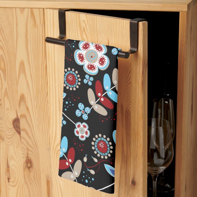 Bold Folk Floral Pattern Kökshandduk (Thirds Fold)