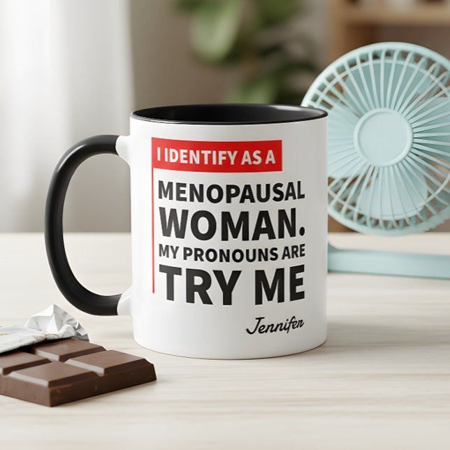 Bold Funny Menopausal Woman Try Me Citate Mugg (Skapare uppladdad)