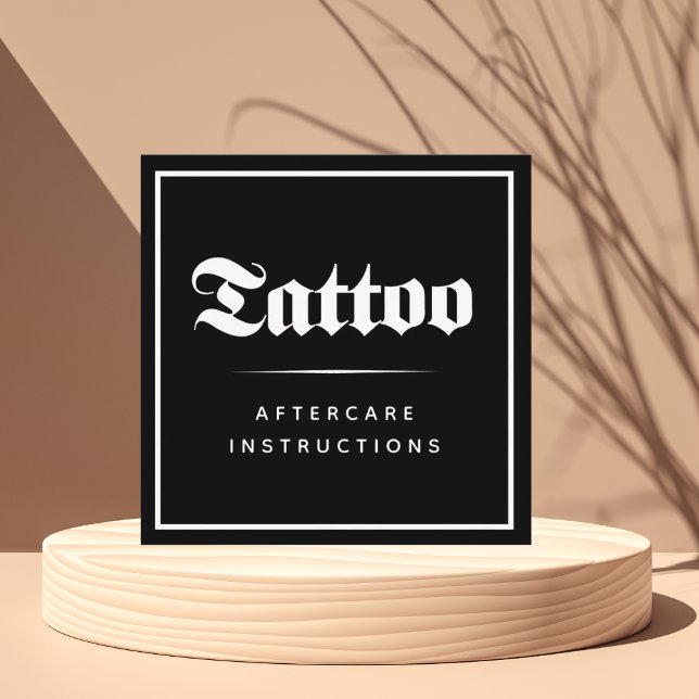Bold gotiic Stil Tattoo Aftercare Instructions Fyrkantigt Visitkort (Skapare uppladdad)