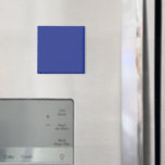 Bold Minimal bröllopsinbjudan i djupt blå Magnet<br><div class="desc">Modern minimalistisk utformning av bröllop med solid blå bakgrund - perfekt för elegant sommar eller formellt år runt bröllop. Gör en påstående av modern elegans med denna djärva, minimala bröllopsinbjudan i en djup blå bakgrund. Designat för par som uppskattar rent linjer och tidlös sofistikering, inbjuder detta minimalistiska bröllop till blandning...</div>