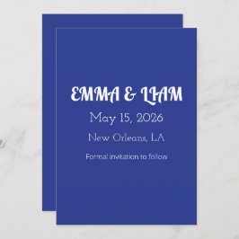 Bold Minimal bröllopsinbjudan i djupt blå Spara Datumet