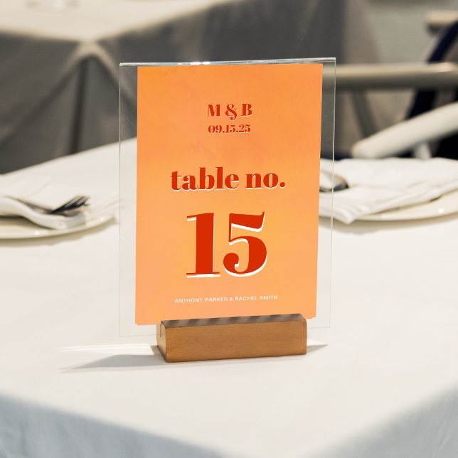 Bold Modern Orange Sunset Monogram Wedding Seat Bordsnummer (Skapare uppladdad)