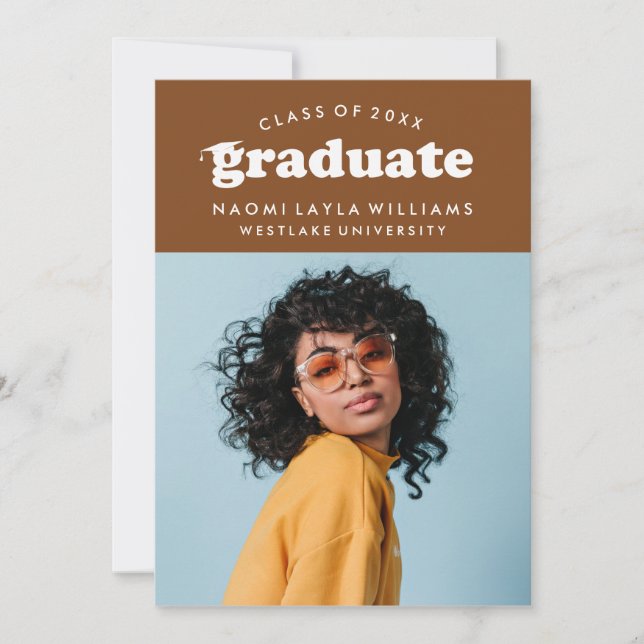 BOLD MODERN RETRO STUDENT | INBJUDAN TILL STUDENTE (Framsida)