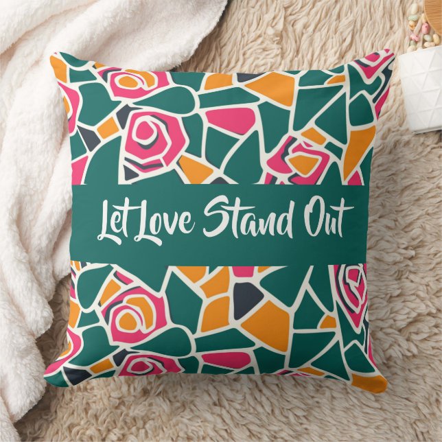 Bold Outline Rose Love - Let love stand out Kudde (Filt)