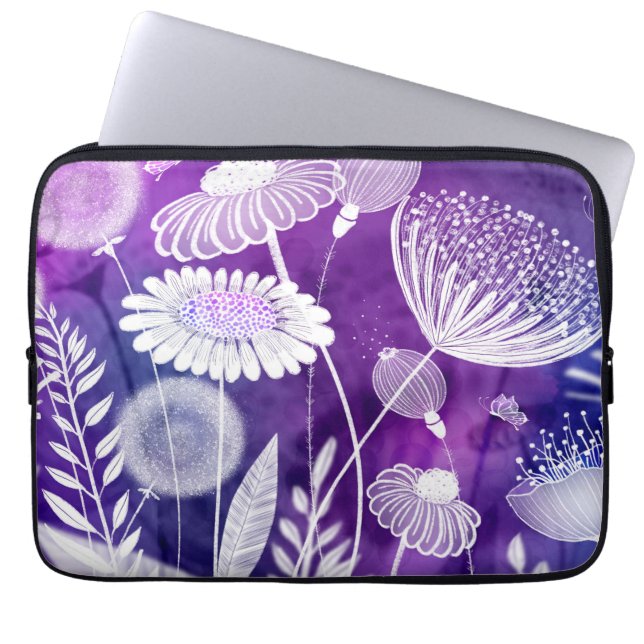 Bold Purple and Violet Wild Flower Art Laptop Fodral (Framsidan)