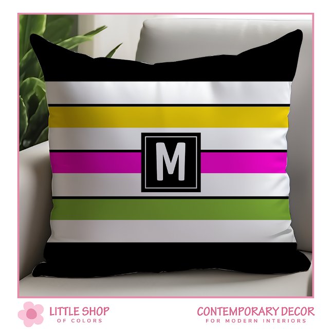 Bold Rainbow Rand Monogram Kudde (Skapare uppladdad)