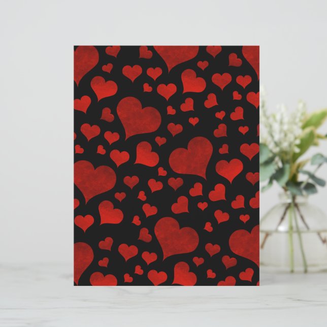 Bold Red Hearts Over Black Valentine's Day Paper (Stående Fram)