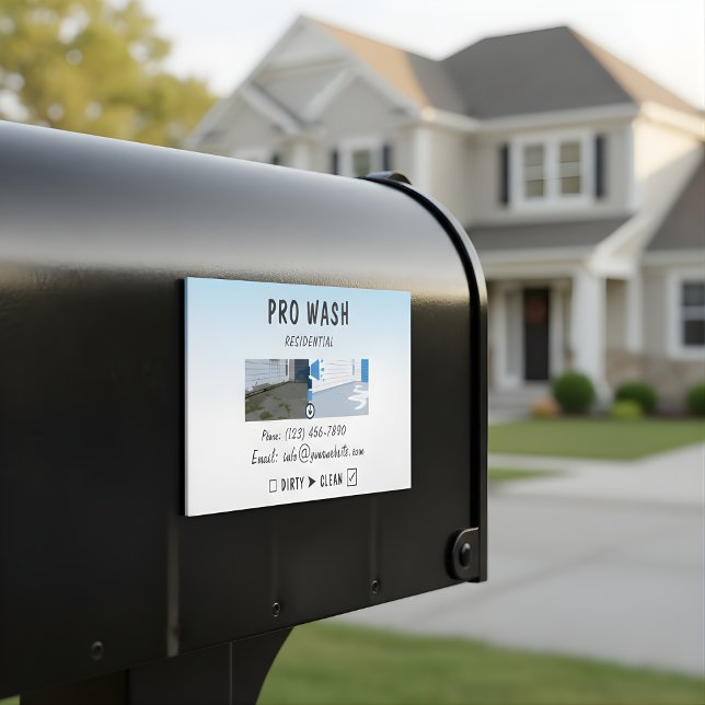 Bold Residential Pressure Washing Overlay Magnetiska Visitkort (Skapare uppladdad)