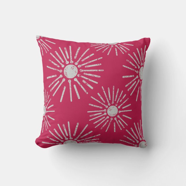 Bold Retro Sunburst Pattern in Deep Pink Kudde (Framsida)