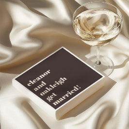 Bold Typography Fun Brown Custom Modern Wedding Pappersservett