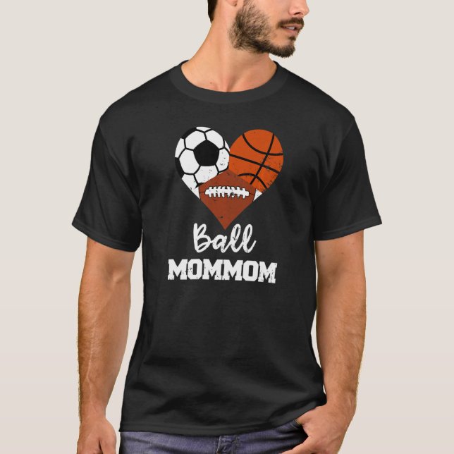 Boll Mommom Heart Fotboll Mamma T Shirt (Framsida)