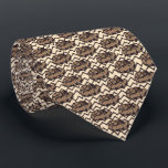 Boll Python Snake, Brown och Tan Patterned Slips<br><div class="desc">Den här nektien illustrerar den kokta boll python-ormen i brunt och brunt mot en grädda eller beige färgad med zigzag rand-accenter.</div>