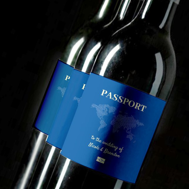 Bollasbröllop för pass med blå världskarta vinflaska etikett (Blue World Map Passport Destination Wedding Wine Label)