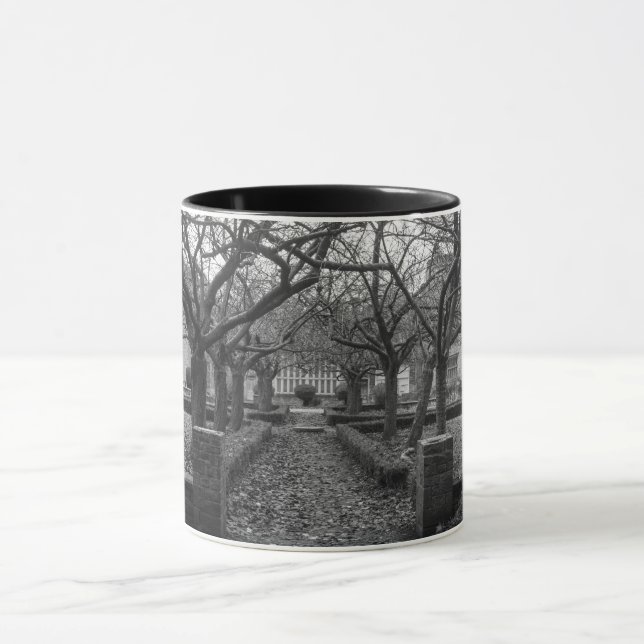 Bolling Hall Grounds, Bradford Mugg (Center)