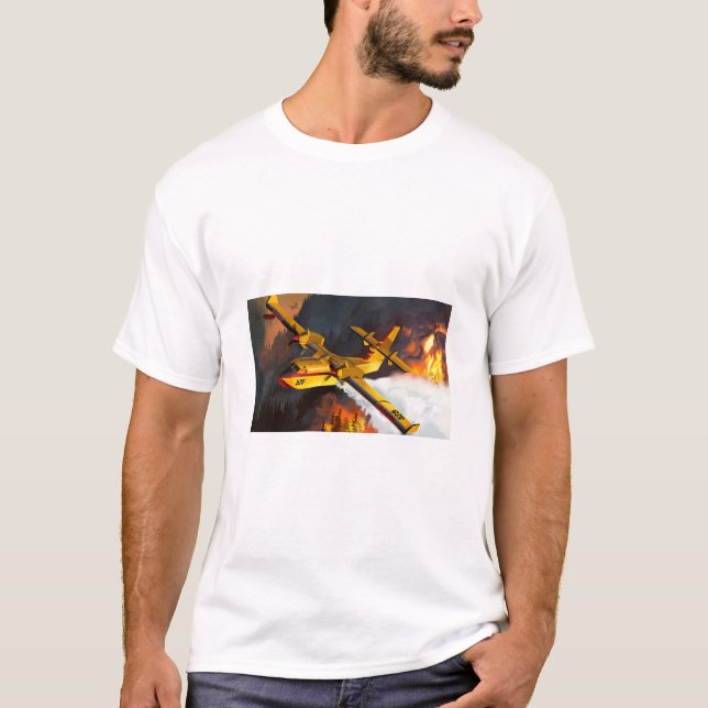 Bomberna i vatten skapar en droppe över skogsbränd t shirt (Framsida)