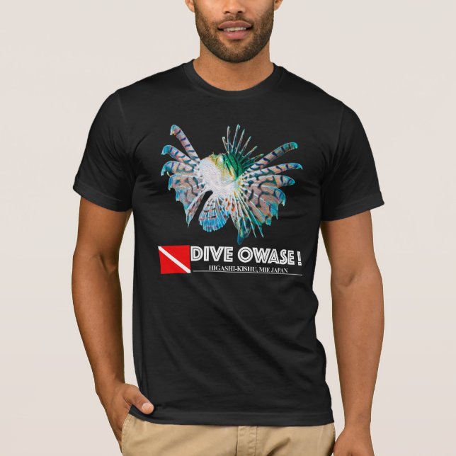 Bönande Fjärilsfiskar T Shirt (Framsida)